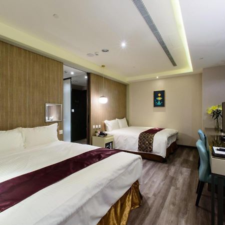 Stay Hotel - Taichung Zhongqing Eksteriør billede