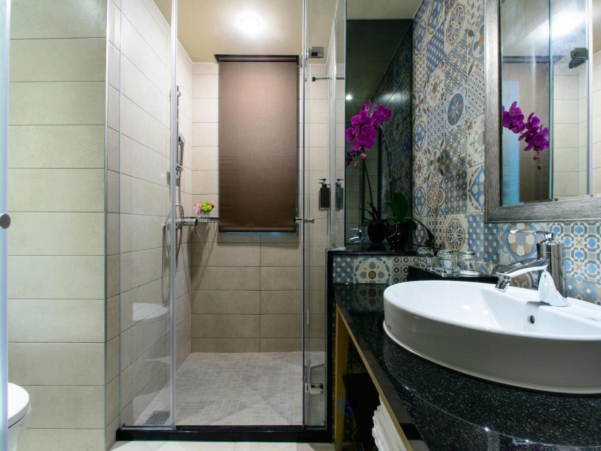Stay Hotel - Taichung Zhongqing Eksteriør billede